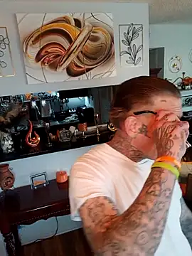 Snapshot of MRTATTWO chatting on September 10, 2025, 5:56 pm MRTATTWO online show from September 10, 2025, 5:56 pm