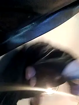 Snapshot of MRTATTWO chatting on September 9, 2025, 4:22 am MRTATTWO online show from September 9, 2025, 4:22 am