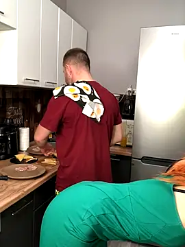 Snapshot of Amore_Mia_ chatting on September 28, 2025, 6:53 am Amore Mia online show from September 28, 2025, 6:53 am