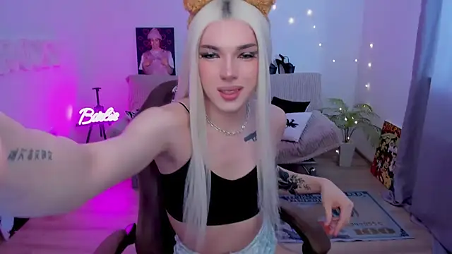 YourTrixie online show from February 8, 2026, 6:55 am