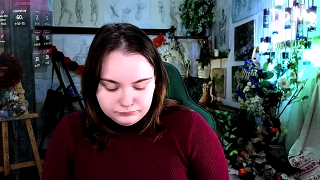Snapshot of KatrinClark chatting on October 27, 2025, 4:30 pm KatrinClark online show from October 27, 2025, 4:30 pm