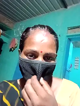 Snapshot of Maya_cut chatting on September 13, 2025, 4:07 pm Maya cut online show from September 13, 2025, 4:07 pm