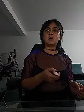 LylaVixxen online show from November 14, 2025, 11:41 pm