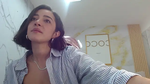 sara lopez s online show from September 29, 2025, 1:17 pm