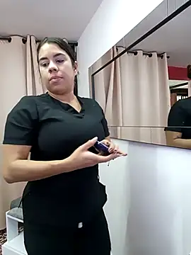 GabyMontenegro online show from September 29, 2025, 8:25 pm