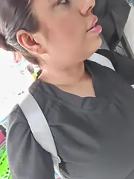 GabyMontenegro online show from April 11, 2026, 2:21 pm