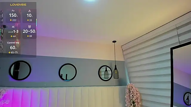 Mila Hank  online show from December 17, 2025, 11:59 am