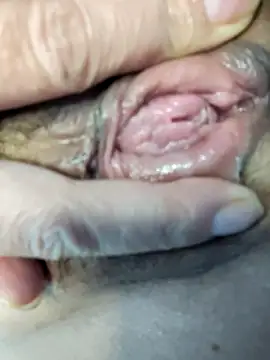 Lyly suri07 online show from December 16, 2025, 5:06 pm