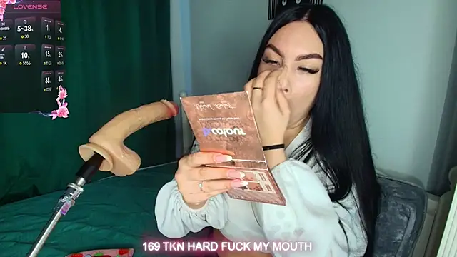 Snapshot of katerine_Monroe chatting on September 23, 2025, 6:31 am katerine Monroe online show from September 23, 2025, 6:31 am