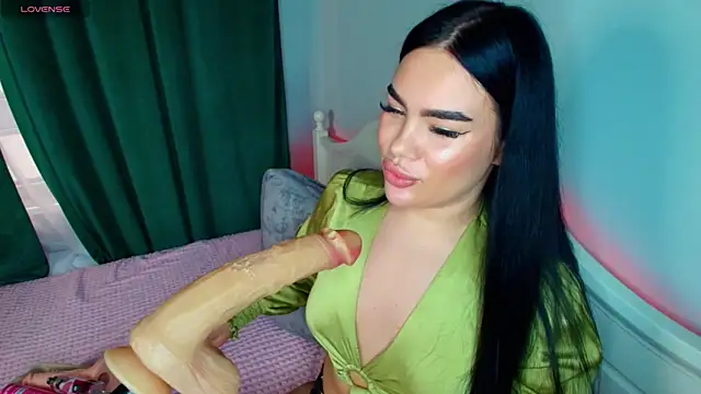 Snapshot of katerine_Monroe chatting on October 12, 2025, 2:18 pm katerine Monroe online show from October 12, 2025, 2:18 pm