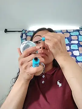 KittyHoleshot87 online show from February 13, 2026, 3:45 pm