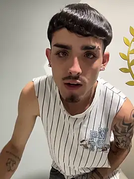 NikoStone  online show from February 20, 2026, 4:53 am