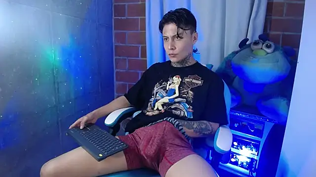 anaximandro hot online show from November 12, 2025, 6:39 am