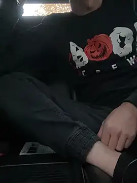 bmwe71 online show from November 6, 2025, 2:43 pm