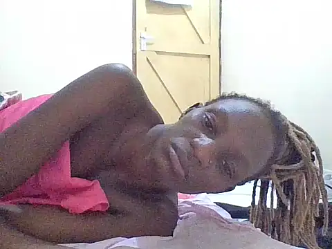Snapshot of Lusty_Aliyah chatting on September 9, 2025, 2:10 am Lusty Aliyah online show from September 9, 2025, 2:10 am