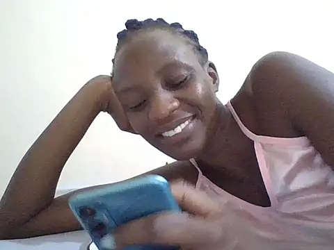Snapshot of Lusty_Aliyah chatting on October 19, 2025, 8:00 pm Lusty Aliyah online show from October 19, 2025, 8:00 pm