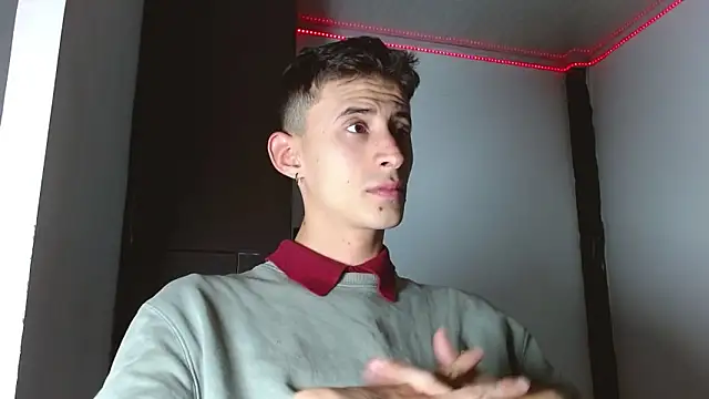 Snapshot of Emil_prl chatting on October 6, 2025, 3:40 am Emil prl online show from October 6, 2025, 3:40 am