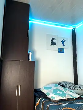 Snapshot of Emil_prl chatting on November 3, 2025, 9:07 pm Emil prl online show from November 3, 2025, 9:07 pm