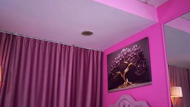 AishaaDevoe online show from February 22, 2026, 8:10 pm