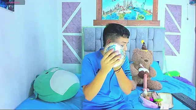 christopher Hot online show from February 26, 2026, 5:24 pm