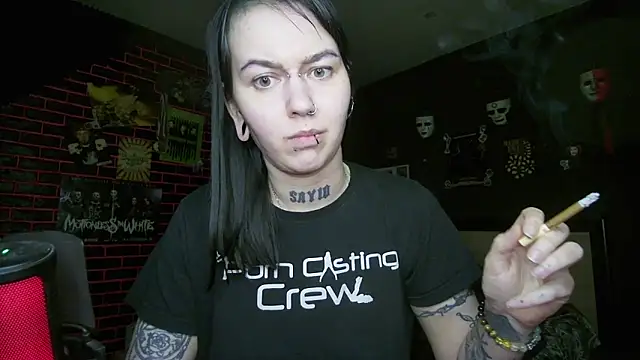 MessalinaOfficial online show from April 14, 2026, 8:47 pm