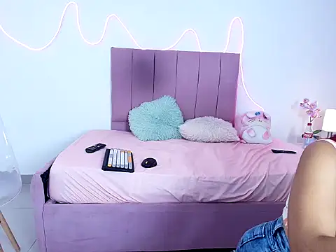 Redhair6 online show from December 4, 2025, 6:51 pm