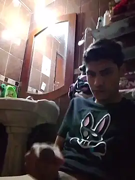 aispuro8505 online show from February 10, 2026, 7:29 am