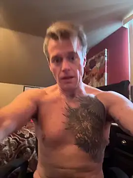 Snapshot of DILFiGuess11 chatting on February 21, 2026, 4:42 pm DILFiGuess11 online show from February 21, 2026, 4:42 pm