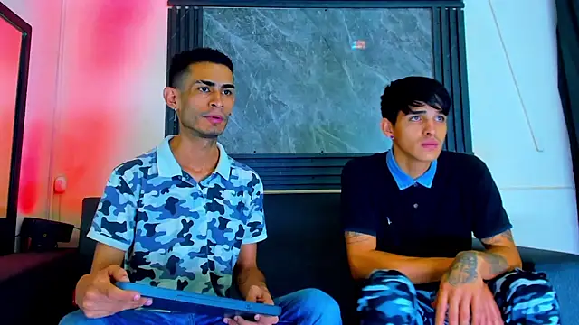 Golldens Dreamss online show from November 12, 2025, 12:42 pm