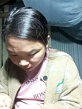 may-squirl online show from November 3, 2025, 12:53 pm