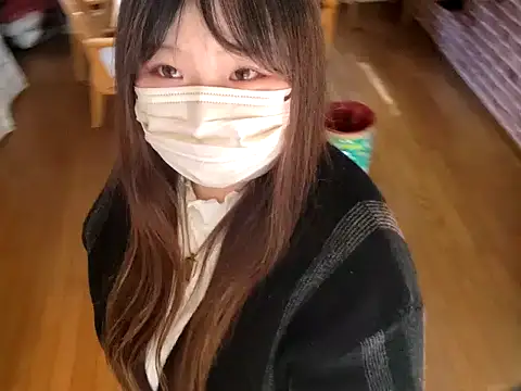 AYA dayo online show from November 4, 2025, 1:42 am