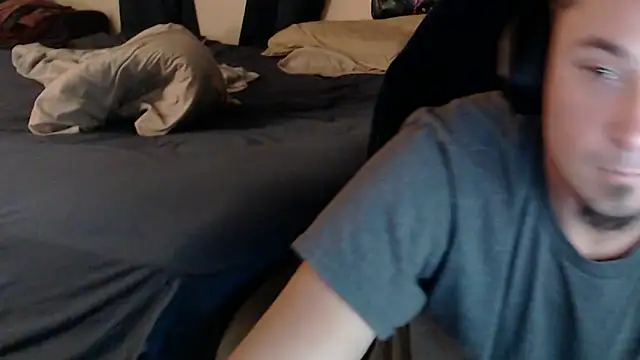 YoBlezz online show from September 24, 2025, 5:03 am