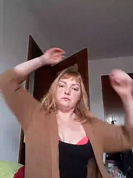 Snapshot of LiluLiluLilu chatting on November 28, 2025, 9:53 am LiluLiluLilu online show from November 28, 2025, 9:53 am