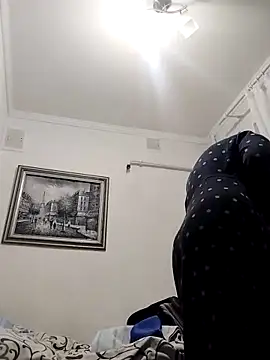 Snapshot of LiluLiluLilu chatting on September 18, 2025, 6:11 pm LiluLiluLilu online show from September 18, 2025, 6:11 pm