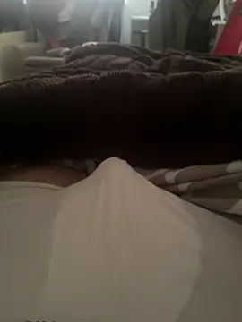 ekfjejwir online show from October 3, 2025, 2:51 pm