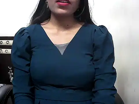 Snapshot of Lalita_thakur chatting on October 6, 2025, 4:19 pm Lalita thakur online show from October 6, 2025, 4:19 pm