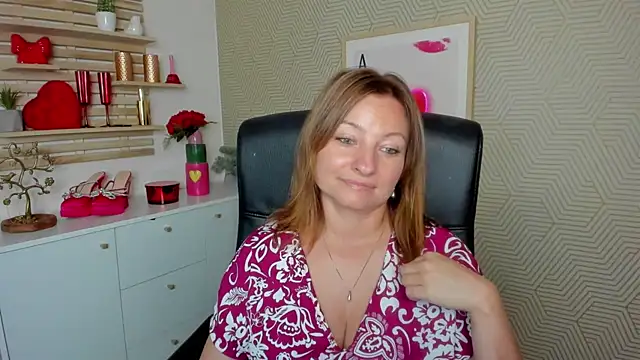 angelaSamt online show from July 28, 2026, 11:17 am