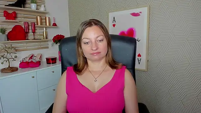 angelaSamt online show from July 29, 2026, 5:39 am
