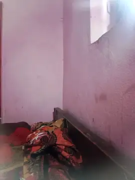 Snapshot of posewith chatting on February 2, 2026, 7:18 am posewith online show from February 2, 2026, 7:18 am