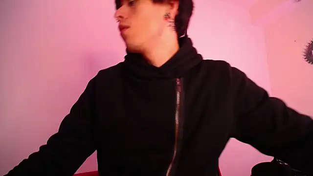 Anhonymus  online show from December 16, 2025, 4:28 am