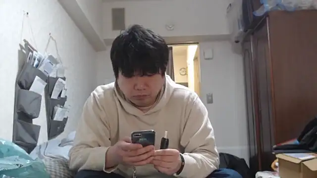 raterate555 online show from March 6, 2026, 10:21 am