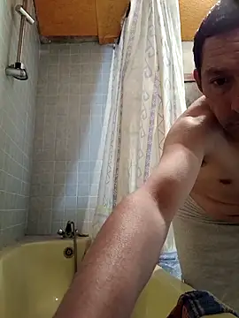 Snapshot of frederic198 chatting on May 31, 2026, 2:12 pm frederic198 online show from May 31, 2026, 2:12 pm