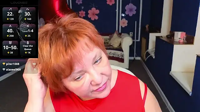 Snapshot of Kira_Kenett chatting on May 7, 2026, 8:56 pm Kira Kenett online show from May 7, 2026, 8:56 pm