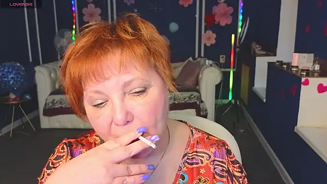 Kira Kenett online show from February 24, 2026, 1:01 pm