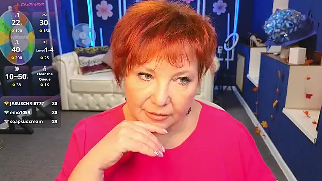 Snapshot of Kira_Kenett chatting on November 26, 2025, 6:02 am Kira Kenett online show from November 26, 2025, 6:02 am