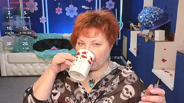 Snapshot of Kira_Kenett chatting on November 29, 2025, 12:38 pm Kira Kenett online show from November 29, 2025, 12:38 pm