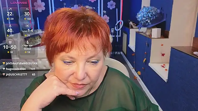 Snapshot of Kira_Kenett chatting on November 27, 2025, 6:14 am Kira Kenett online show from November 27, 2025, 6:14 am