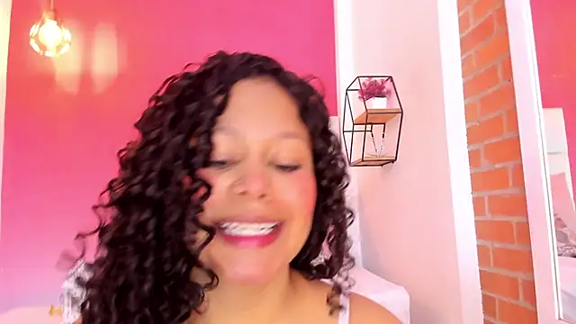 kendal sexy3 online show from September 27, 2025, 12:33 pm