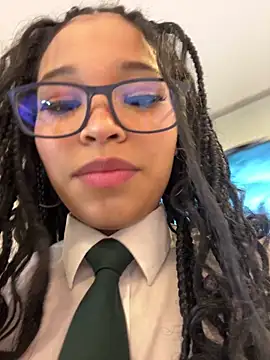 DaniCollinn  online show from March 18, 2026, 1:24 pm