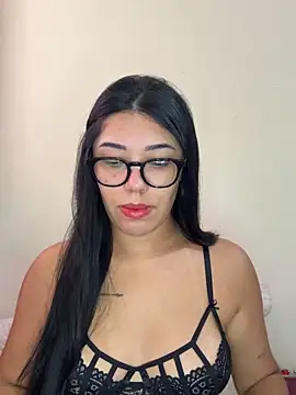 Alexa69xx online show from April 15, 2026, 1:04 pm